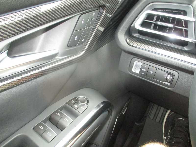 new 2026 Chevrolet Traverse car, priced at $56,218
