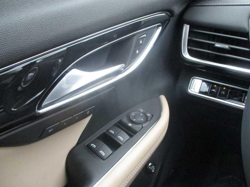 new 2025 Buick Envision car, priced at $37,586