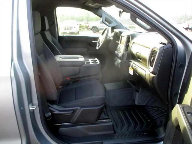 new 2025 GMC Sierra 1500 car, priced at $47,610
