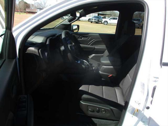 new 2025 Chevrolet Colorado car, priced at $38,817