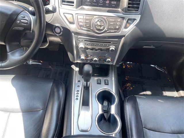 used 2020 Nissan Pathfinder car, priced at $16,977