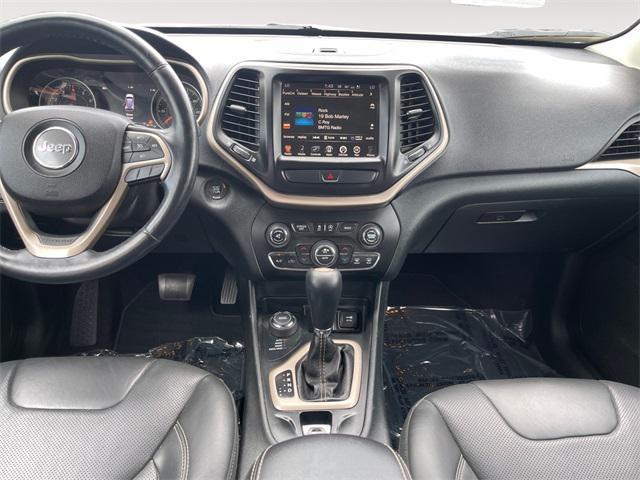used 2015 Jeep Cherokee car, priced at $15,977