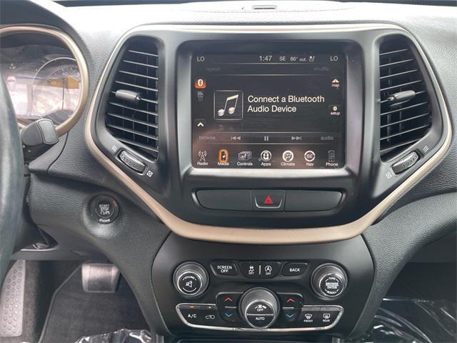 used 2015 Jeep Cherokee car, priced at $15,977