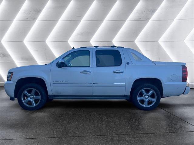 used 2013 Chevrolet Avalanche car, priced at $20,977