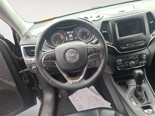 used 2020 Jeep Cherokee car, priced at $16,977