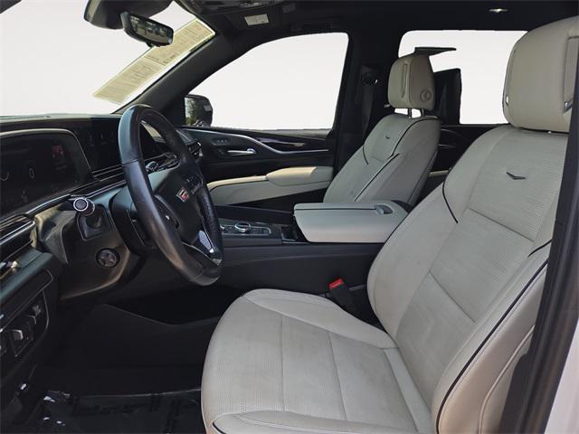 used 2021 Cadillac Escalade ESV car, priced at $60,477