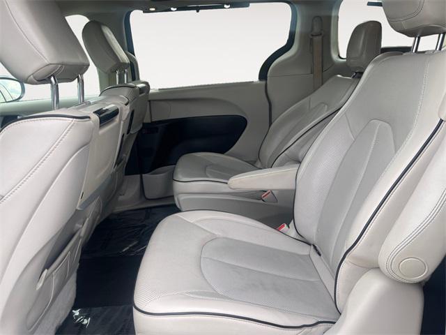 used 2018 Chrysler Pacifica Hybrid car, priced at $19,977