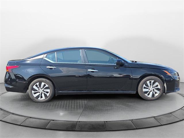 used 2023 Nissan Altima car