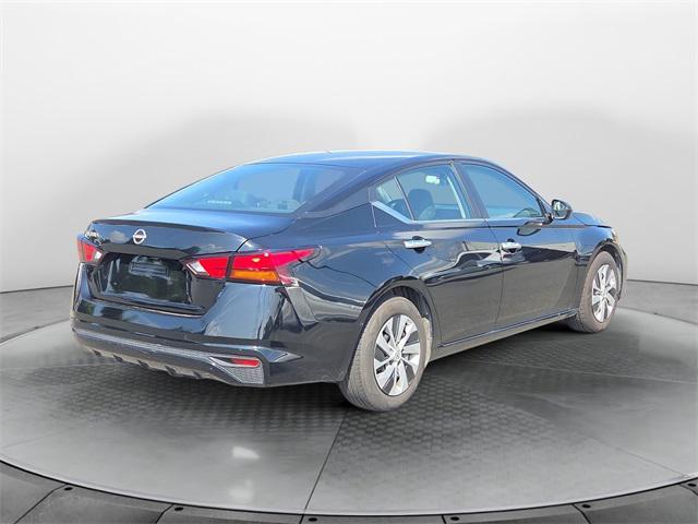 used 2023 Nissan Altima car