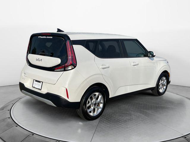 used 2024 Kia Soul car, priced at $16,977
