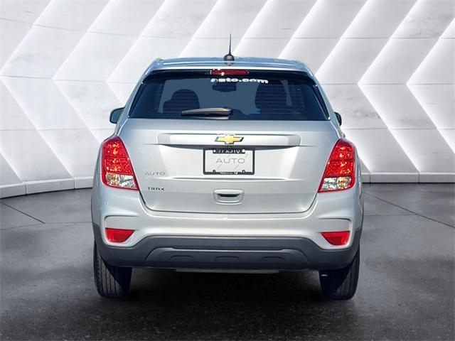 used 2020 Chevrolet Trax car, priced at $15,477