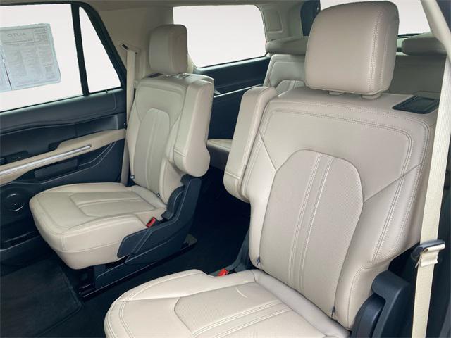 used 2024 Ford Expedition car, priced at $58,477