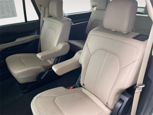 used 2024 Ford Expedition car, priced at $58,477