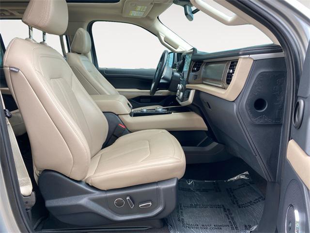 used 2024 Ford Expedition car, priced at $58,477