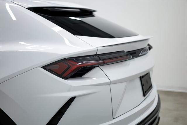 used 2021 Lamborghini Urus car, priced at $184,928