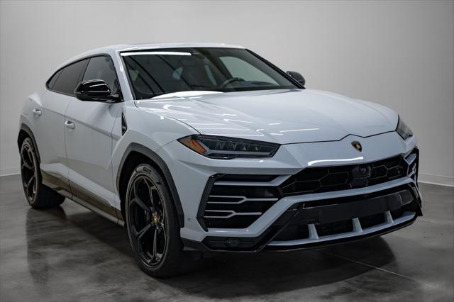 used 2021 Lamborghini Urus car, priced at $184,928