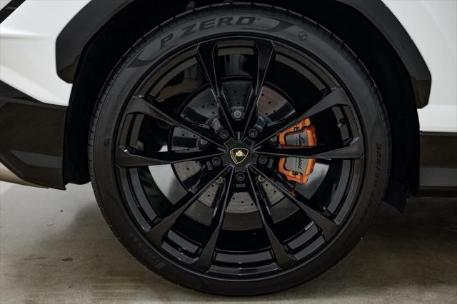 used 2024 Lamborghini Urus car, priced at $267,026