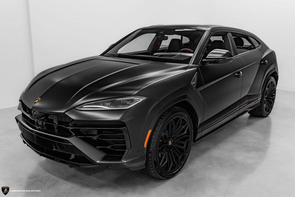 used 2025 Lamborghini Urus car, priced at $345,281