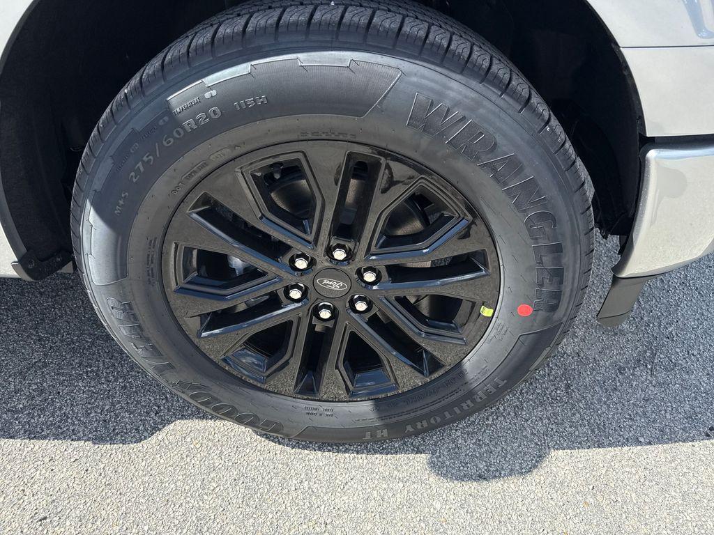 new 2025 Ford F-150 car, priced at $51,308
