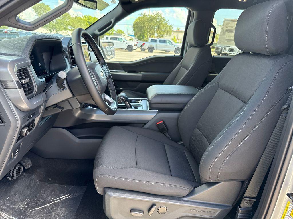 new 2025 Ford F-150 car, priced at $51,308