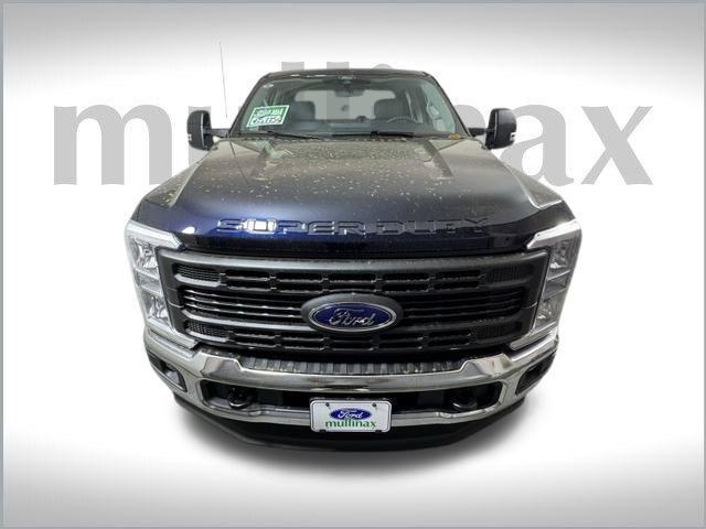new 2025 Ford F-250 car, priced at $64,275