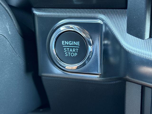 new 2025 Ford F-150 car, priced at $62,417