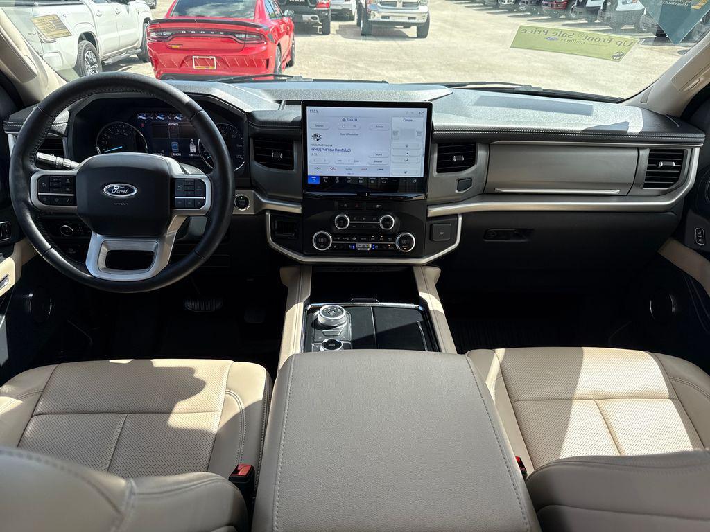 used 2024 Ford Expedition car, priced at $53,900
