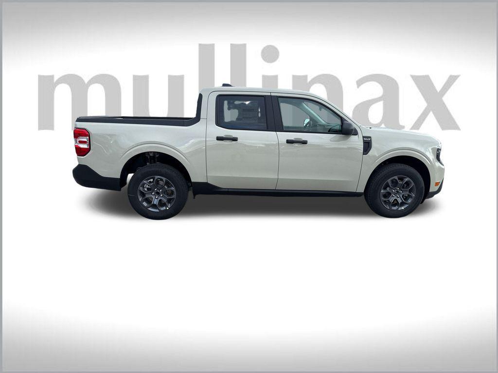 new 2025 Ford Maverick car, priced at $32,271