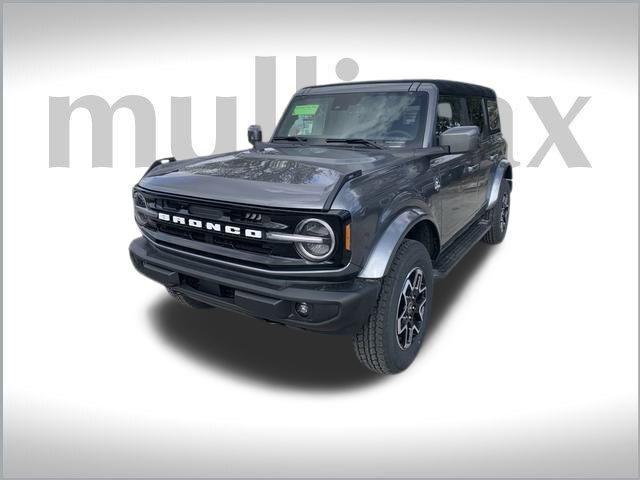 new 2024 Ford Bronco car, priced at $46,727