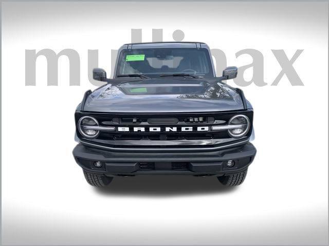 new 2024 Ford Bronco car, priced at $46,727