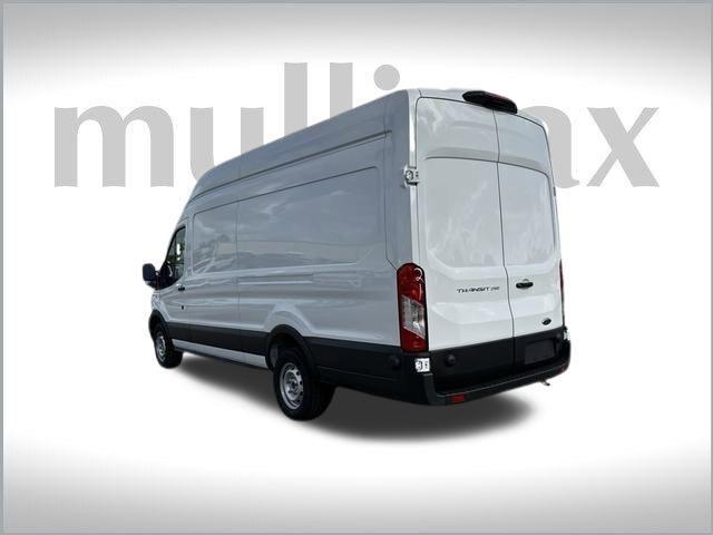 new 2024 Ford Transit-250 car