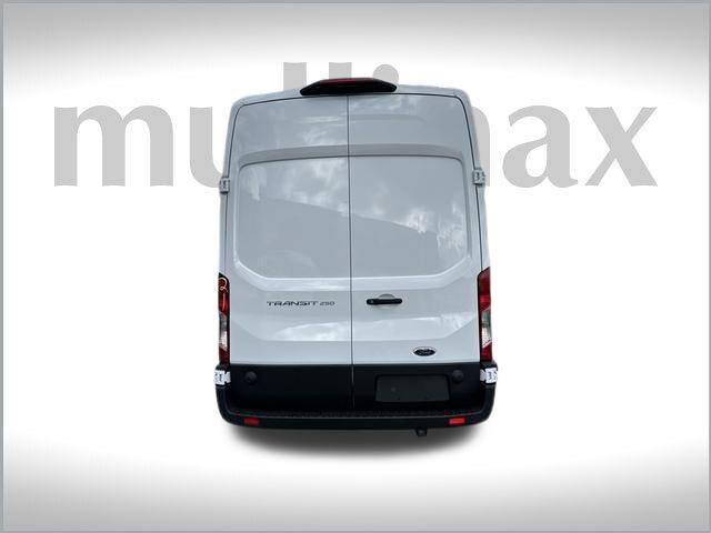 new 2024 Ford Transit-250 car