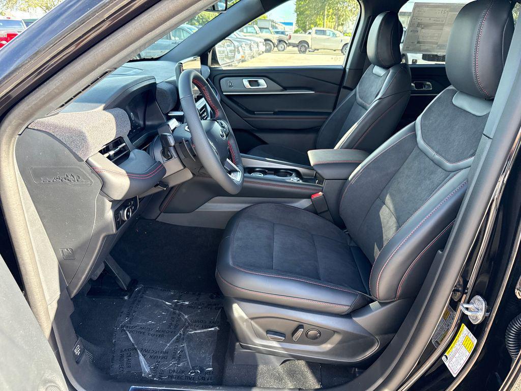 new 2025 Ford Explorer car, priced at $53,562