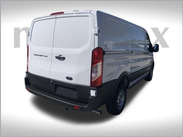 new 2024 Ford Transit-250 car