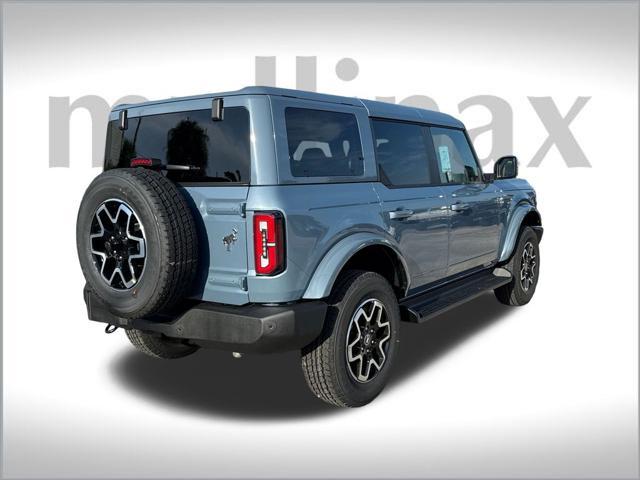new 2025 Ford Bronco car, priced at $51,413