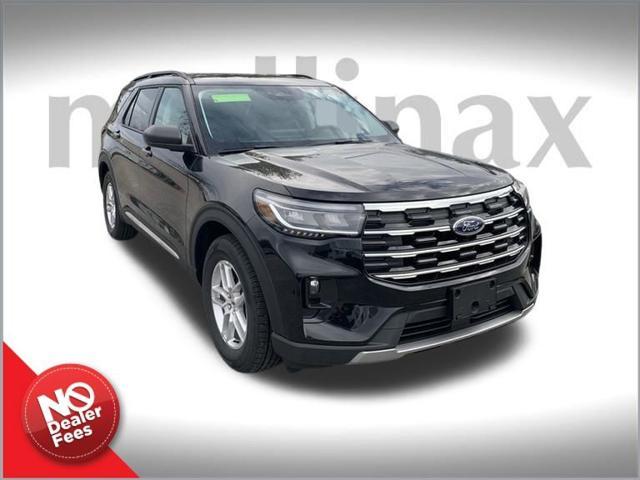 new 2025 Ford Explorer car, priced at $40,672