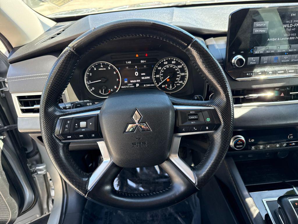 used 2022 Mitsubishi Outlander car, priced at $18,901