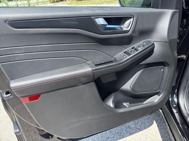 new 2025 Ford Escape car, priced at $32,631