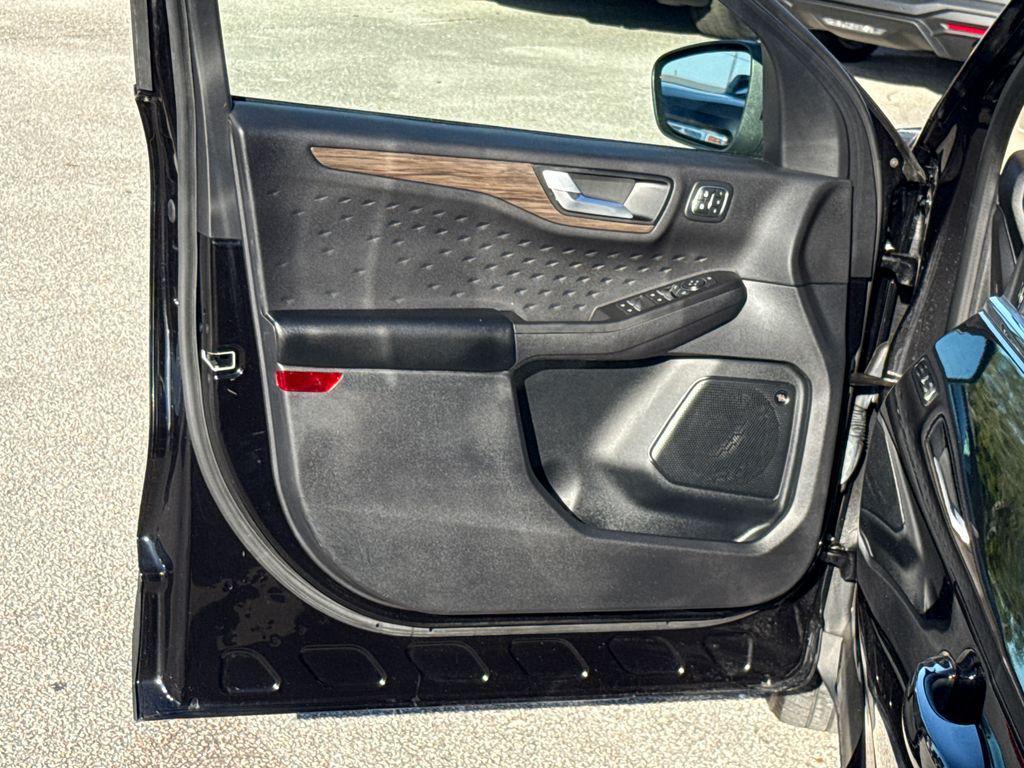 used 2020 Ford Escape car, priced at $22,900