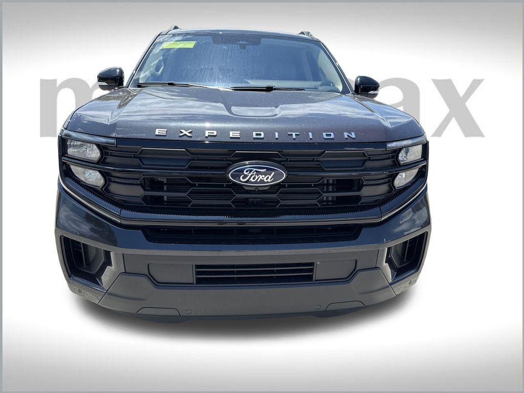 new 2025 Ford Expedition car, priced at $66,161