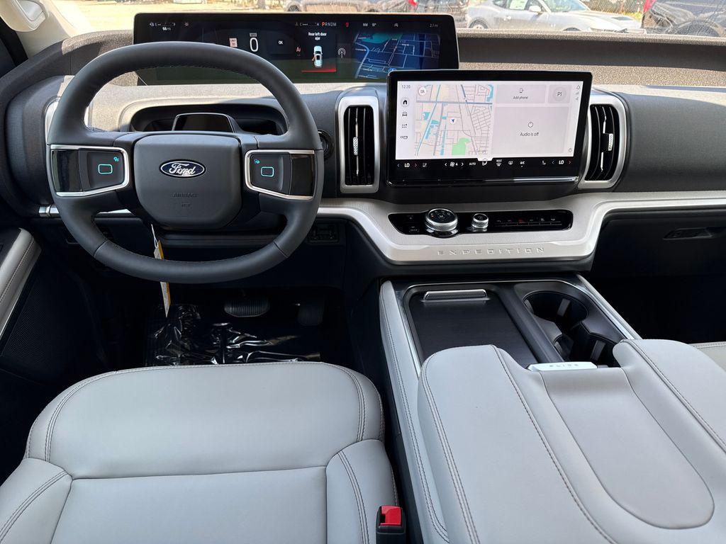 new 2025 Ford Expedition car, priced at $66,161