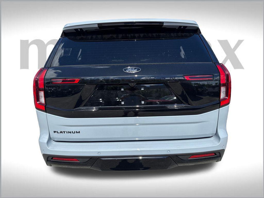 new 2025 Ford Expedition car, priced at $79,466