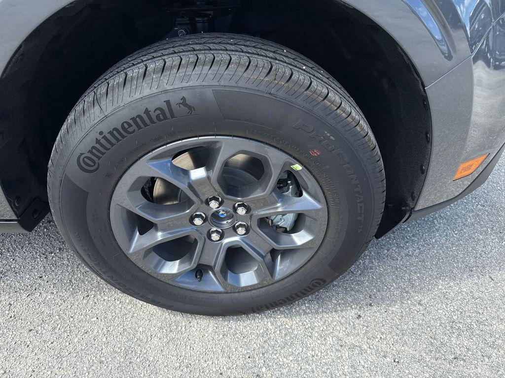 new 2025 Ford Maverick car, priced at $32,510