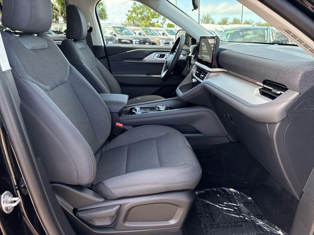 new 2026 Ford Explorer car, priced at $41,424