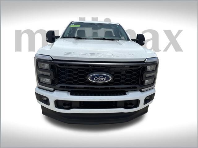 new 2025 Ford F-350 car