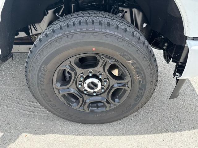 new 2025 Ford F-350 car
