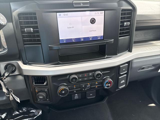 new 2025 Ford F-350 car