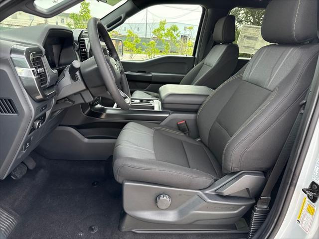 new 2025 Ford F-150 car, priced at $47,072