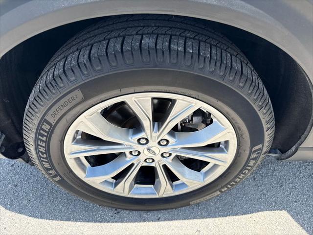 used 2021 Ford Explorer car, priced at $24,900