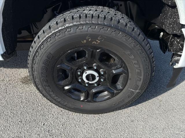 new 2025 Ford F-350 car